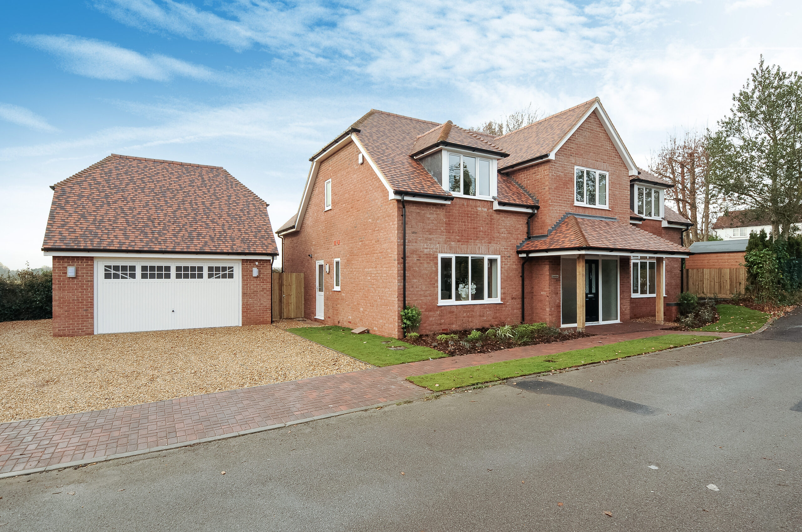Southview – Executive 4/5 bedroom house, Horton Heath – Reserved