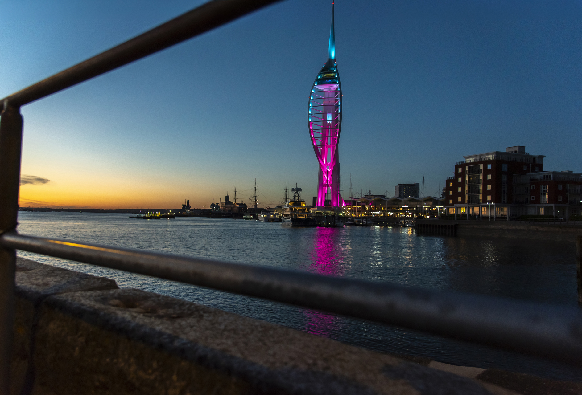 Abseiling the Spinnaker – September 5th – Cash for Kids South Coast!